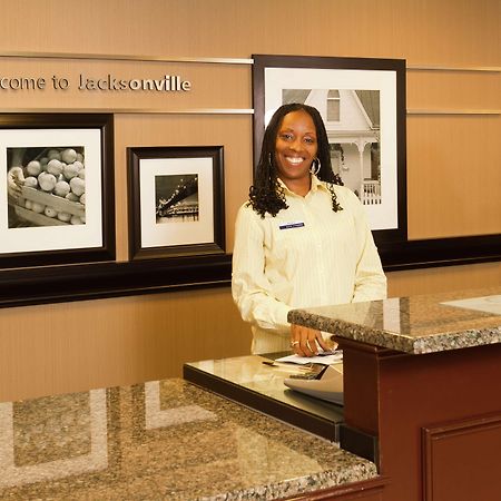 Hampton Inn & Suites Jacksonville-Airport Интериор снимка