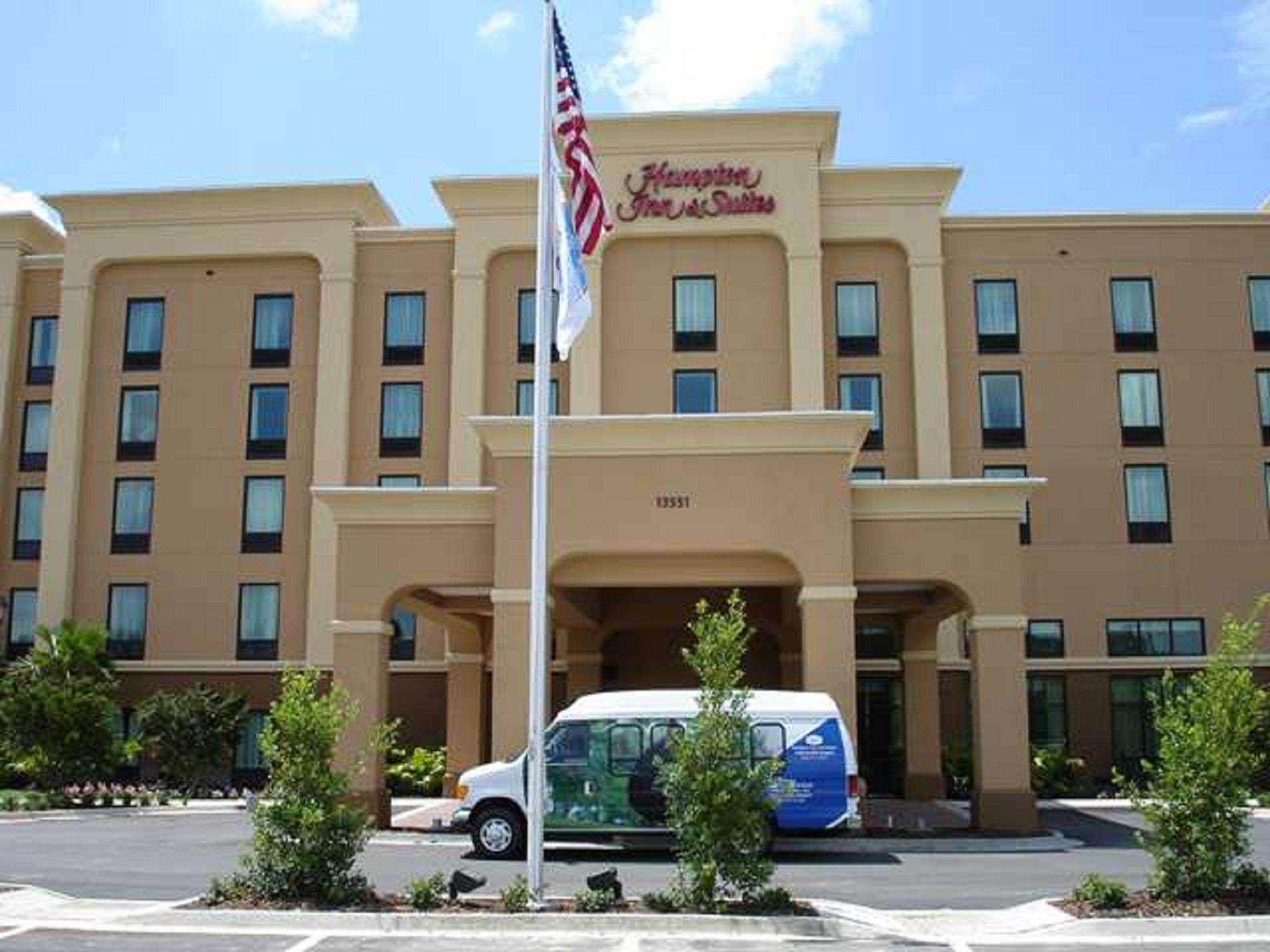 Hampton Inn & Suites Jacksonville-Airport Екстериор снимка